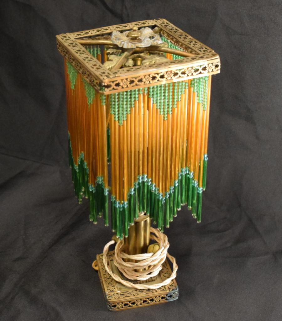 Expertise Lampe de table - Artemis Estimations
