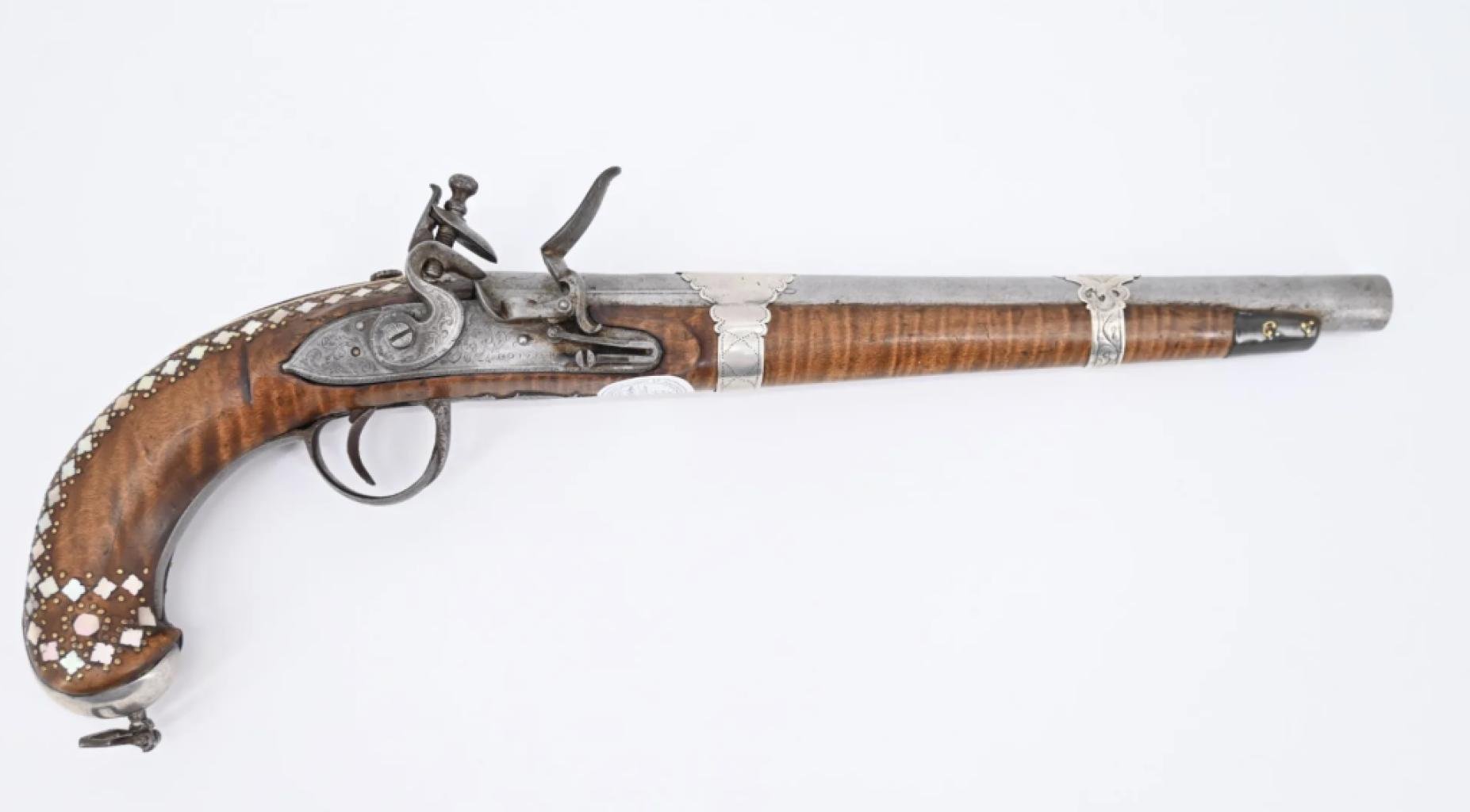 Expertise Pistolet Perse à silex - Artemis Estimations