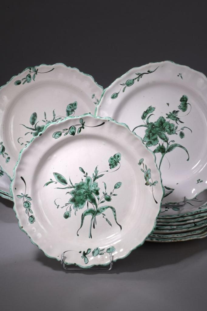 Expertise Faïence de Moustiers - Artemis Estimations